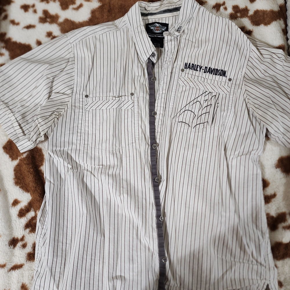 Harley-Davidson Men's White and Black Pinstripe Shirt